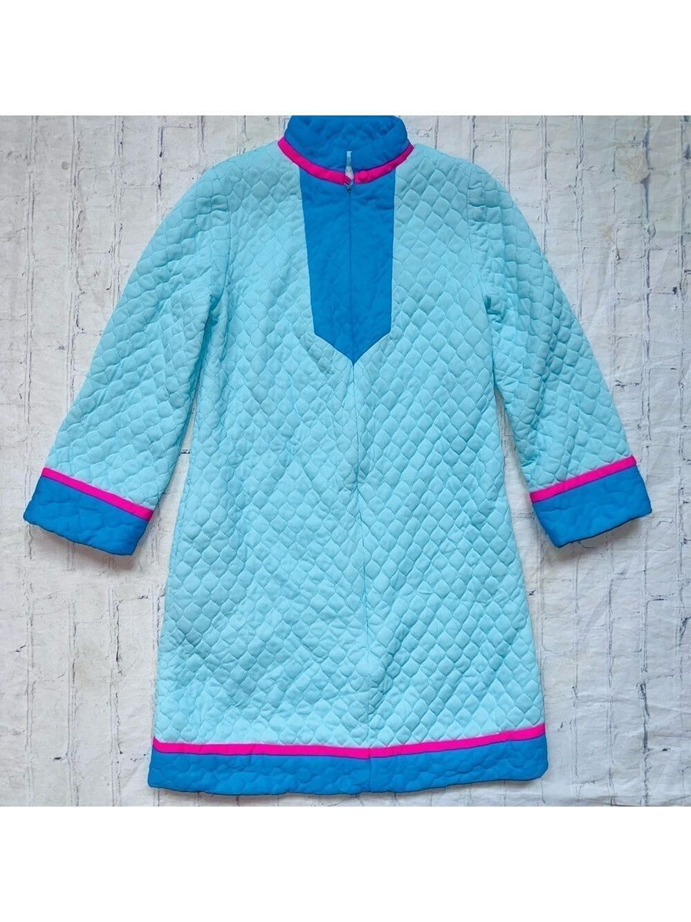 Vintage Women’s XS-Small Petite Gossard Artemis Full Zip Quilted House Coat Robe